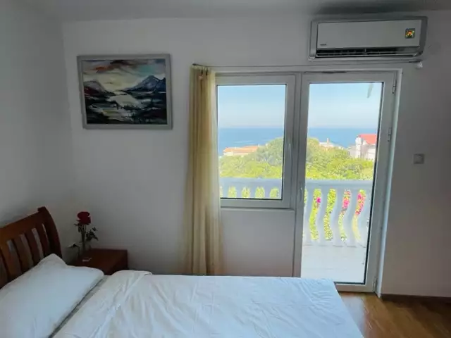 Villa 202m² in Montenegro, Utjeha. Priced at 280000€ rent photo-34