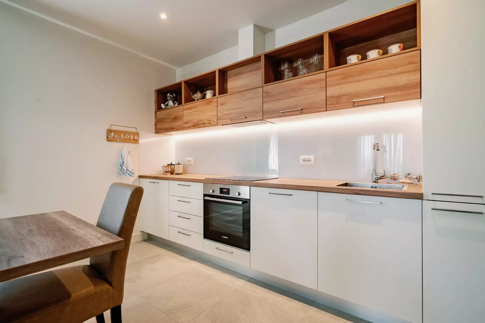 Flat 85m² in Montenegro, Radovici. Priced at 450000€ rent photo-5