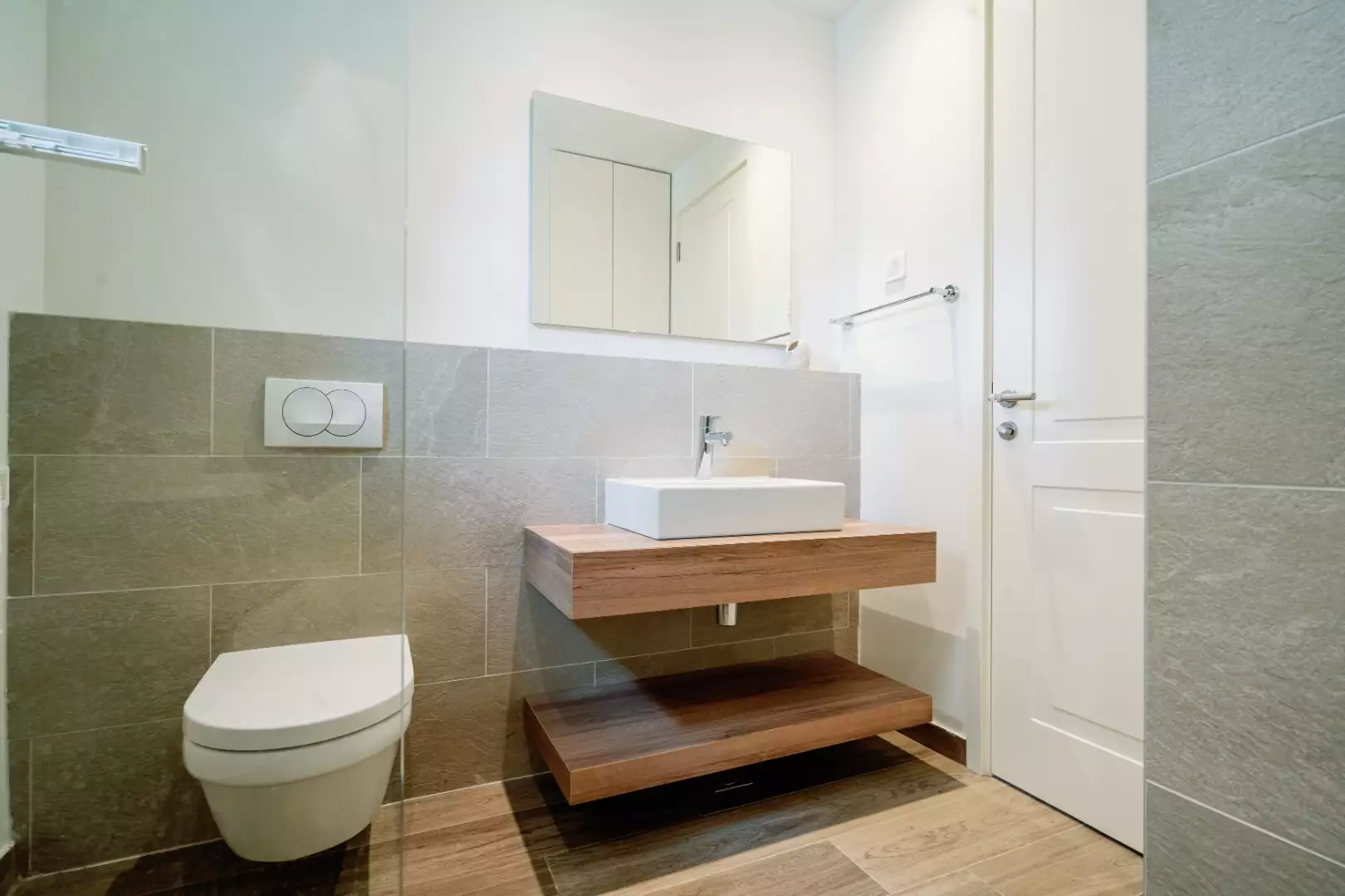 Flat 85m² in Montenegro, Radovici. Priced at 450000€ rent photo-9