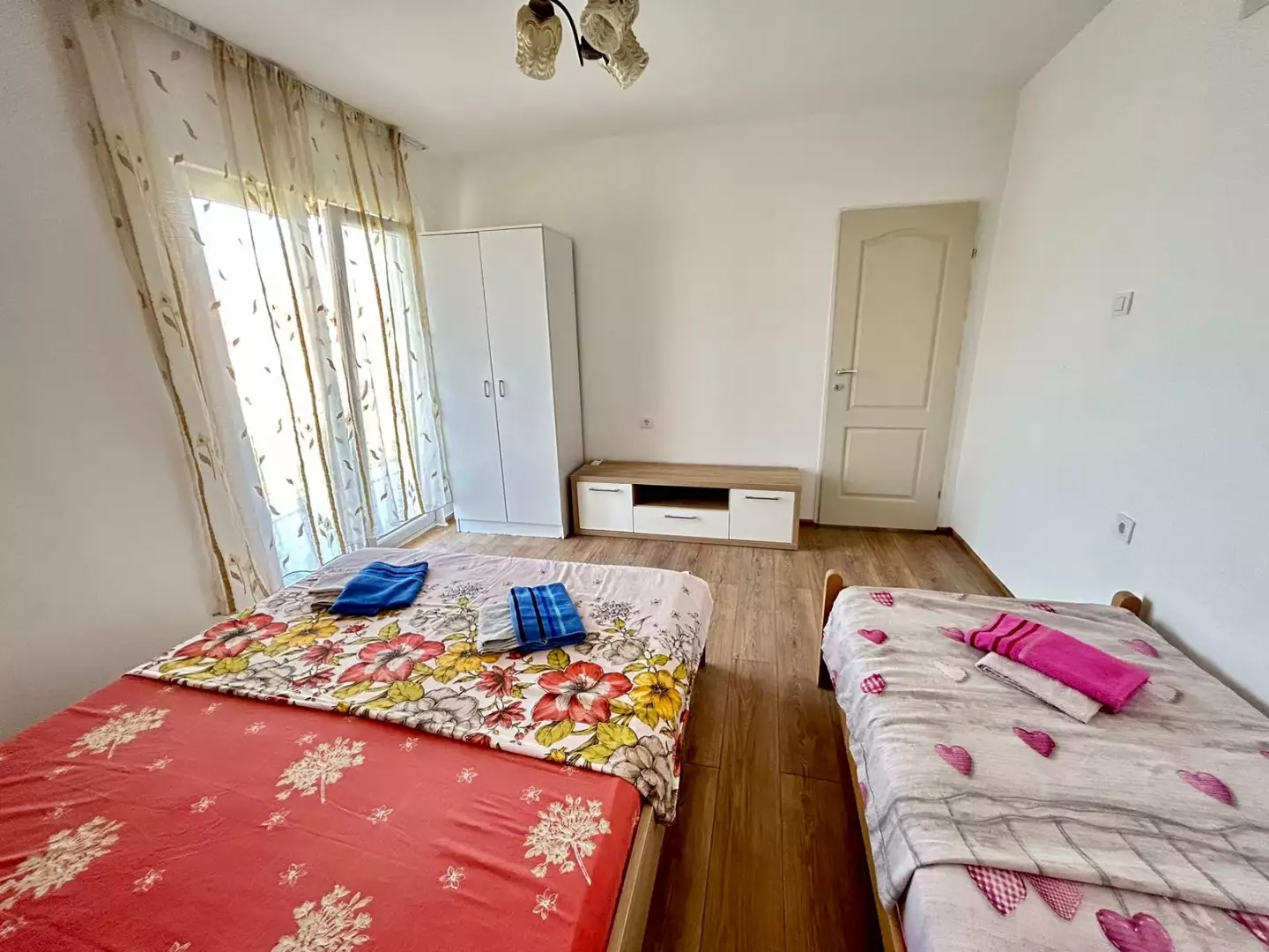 Hotels 160m² in Montenegro, Bar. Priced at 380000€ rent photo-11