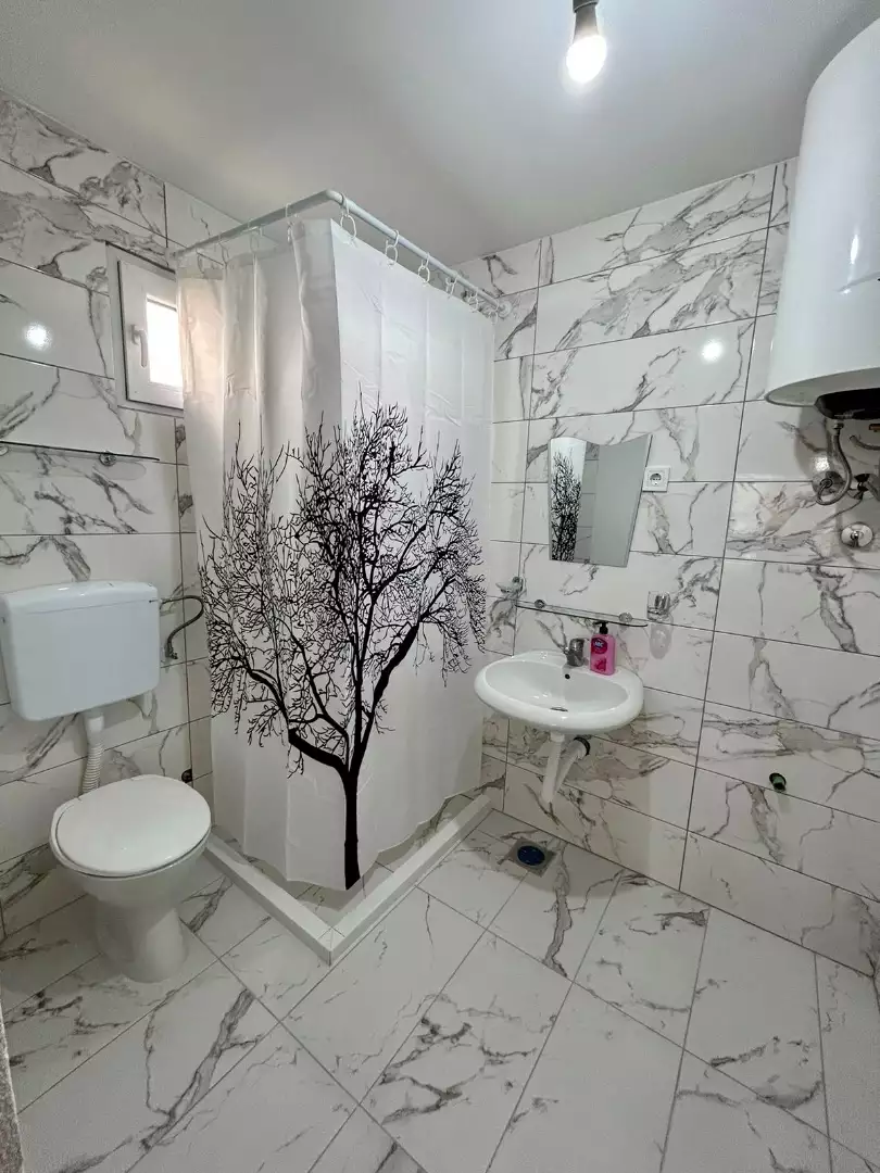 Hotels 160m² in Montenegro, Bar. Priced at 380000€ rent photo-17