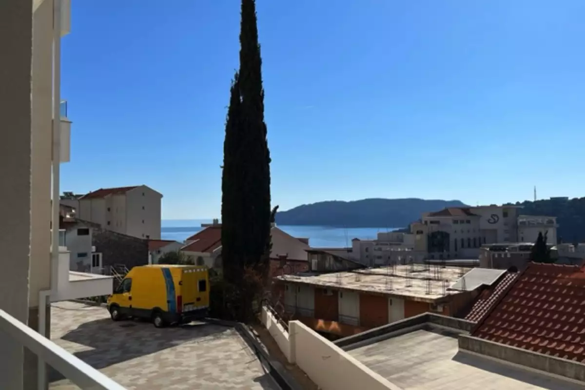 Flat 104m² in Montenegro, Becici. Priced at 268000€ rent photo-4