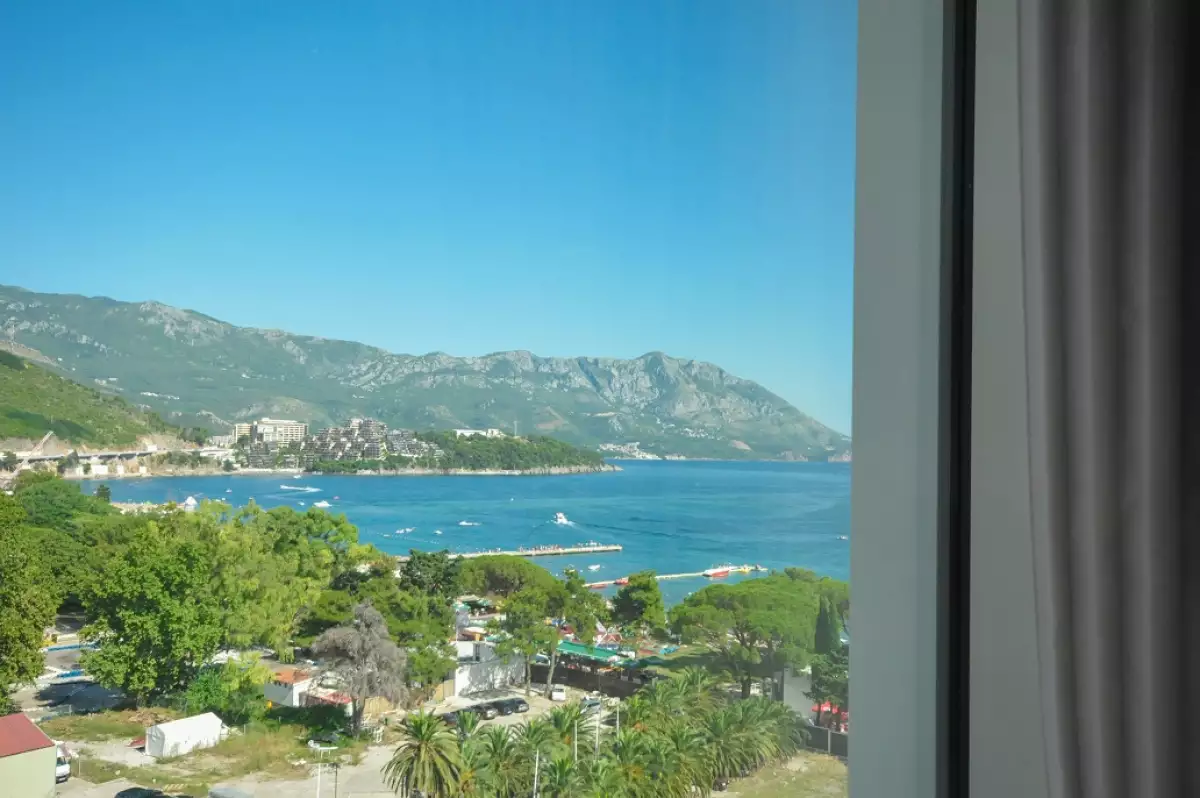 Flat 89m² in Montenegro, Budva. Priced at 370000€ rent photo-1