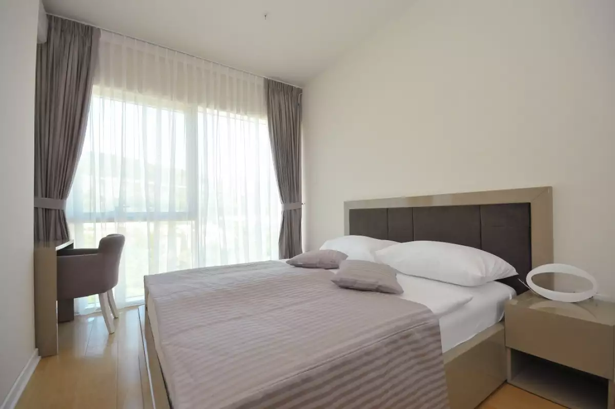 Flat 89m² in Montenegro, Budva. Priced at 370000€ rent photo-13