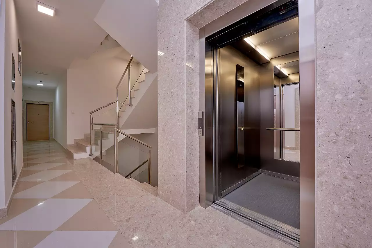 Flat 60m² in Montenegro, Dobrota. Priced at 157000€ rent photo-17