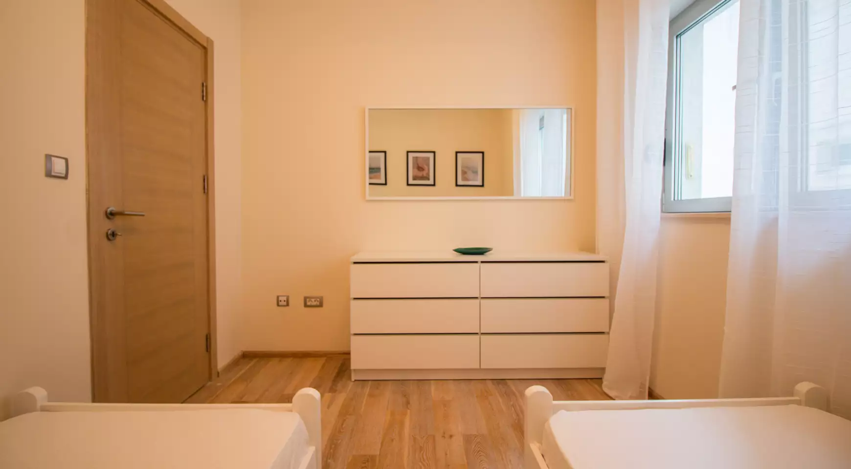 Flat 75m² in Montenegro, Dobrota. Priced at 250000€ rent photo-7