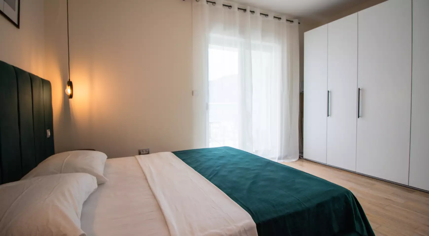 Flat 75m² in Montenegro, Dobrota. Priced at 250000€ rent photo-10