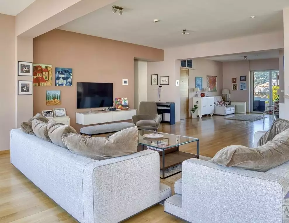 Flat 167m² in Montenegro, Budva. Priced at 1100000€ rent photo-6