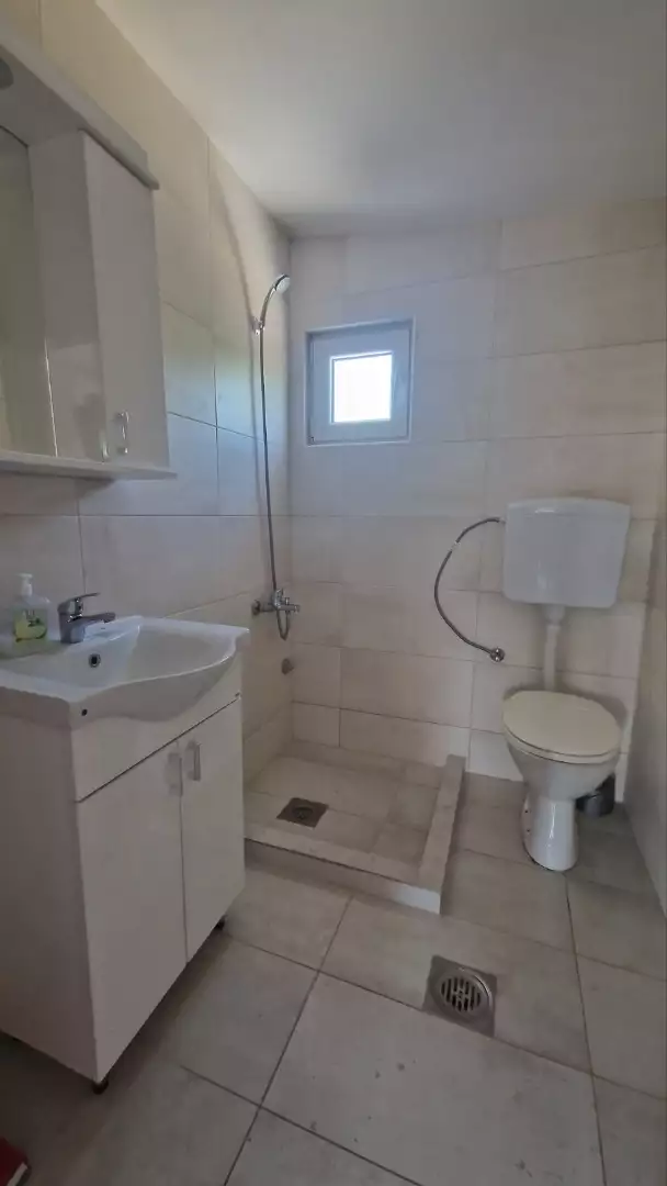 Hotels 360m² in Montenegro, Sutomore. Priced at 315000€ rent photo-9