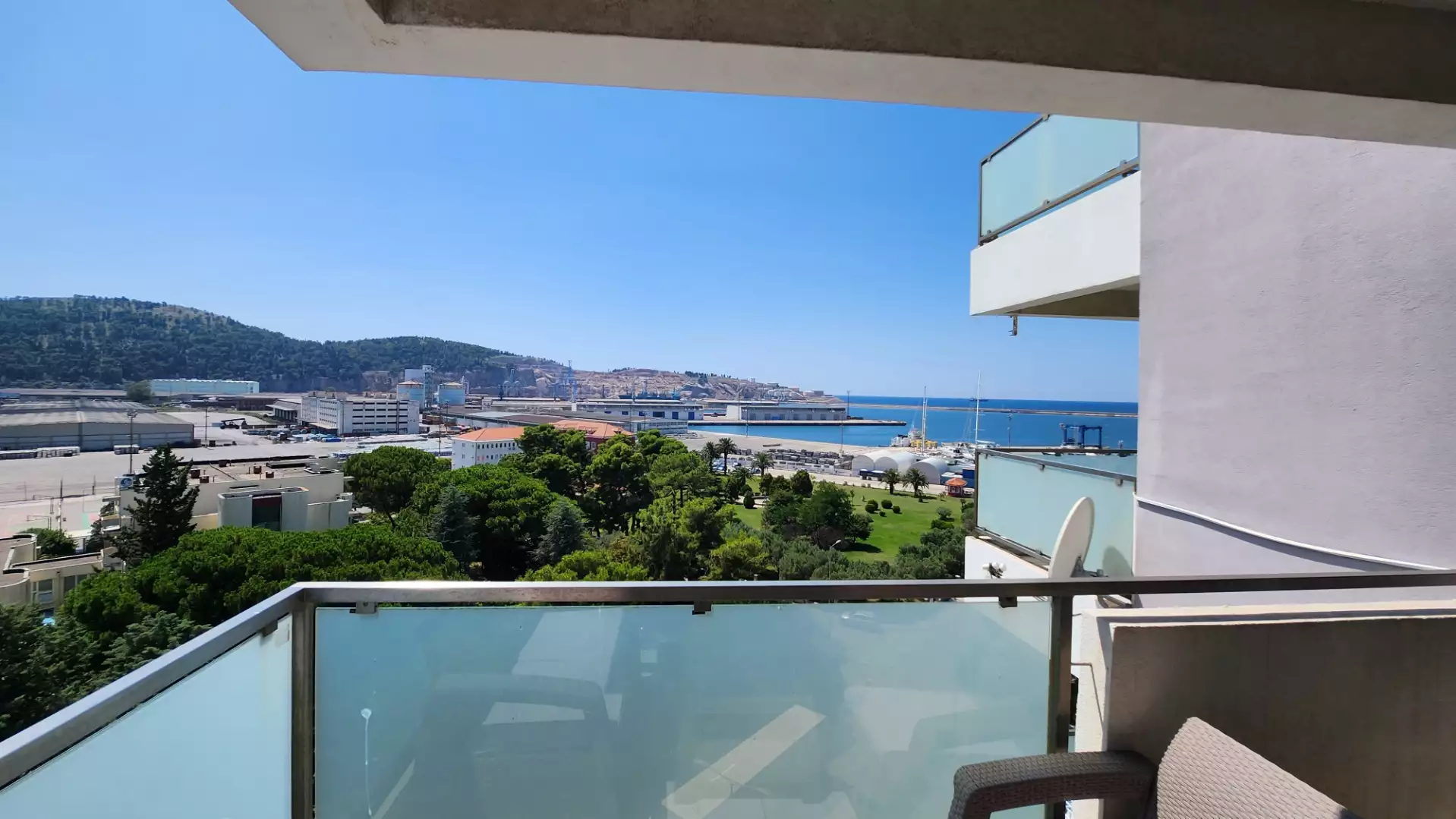 Flat 117m² in Montenegro, Bar. Priced at 297000€ rent photo-12
