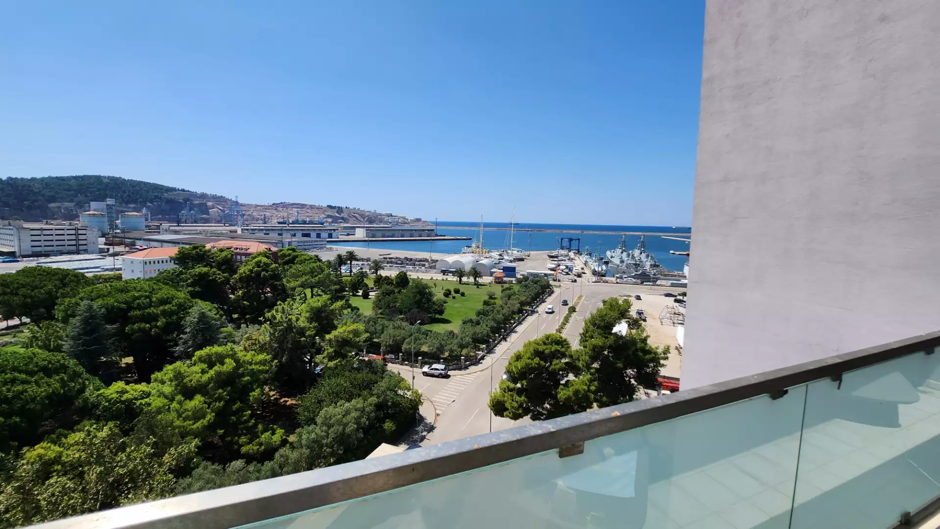 Flat 117m² in Montenegro, Bar. Priced at 297000€ rent photo-24