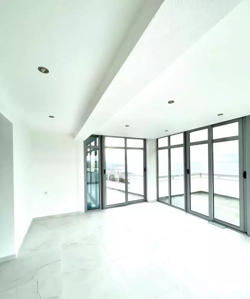 Flat 240m² in Montenegro, Dobra Voda. Priced at 399000€ rent photo-11