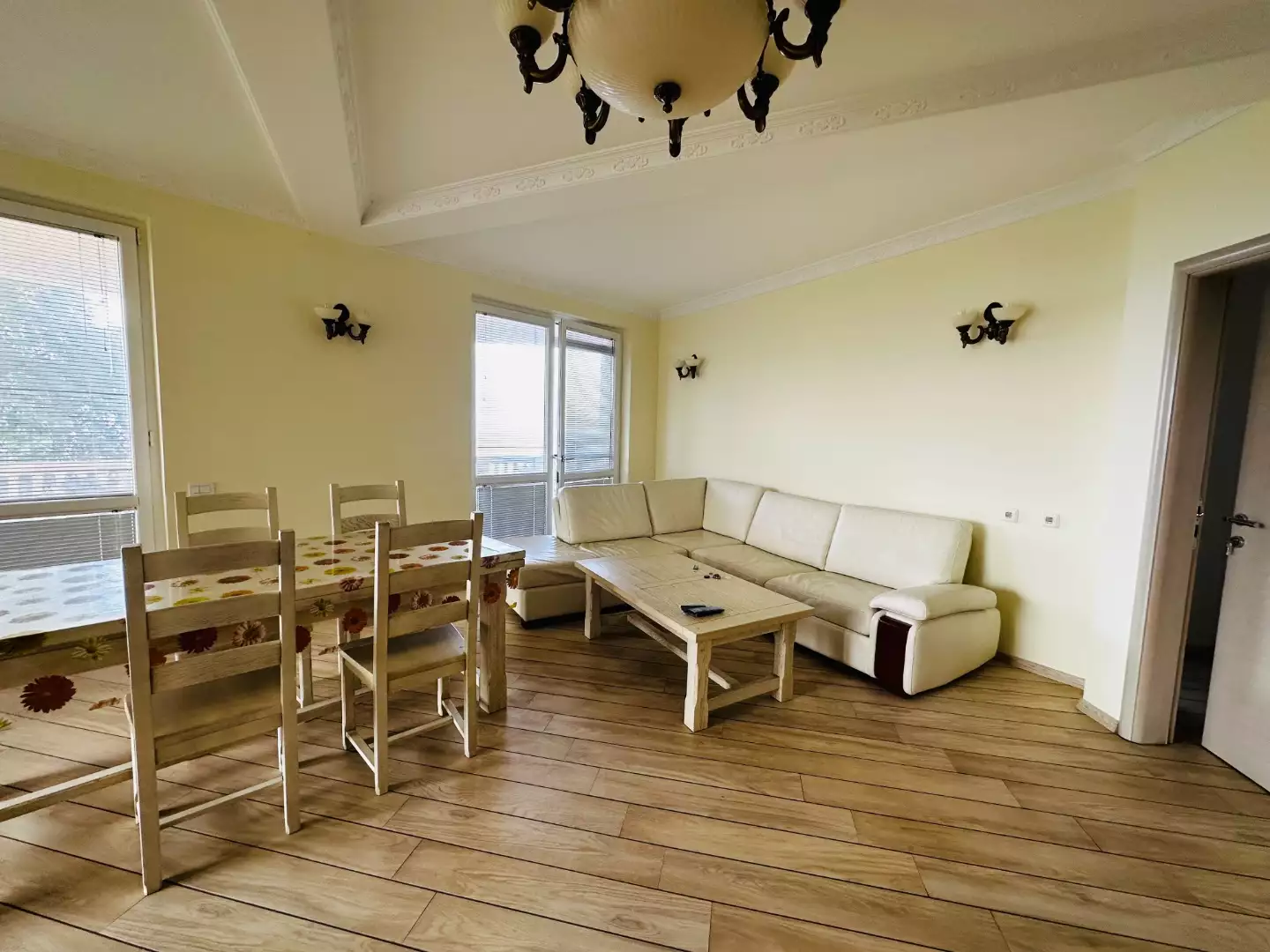 Villa 859m² in Montenegro, Dobra Voda. Priced at 750000€ rent photo-20