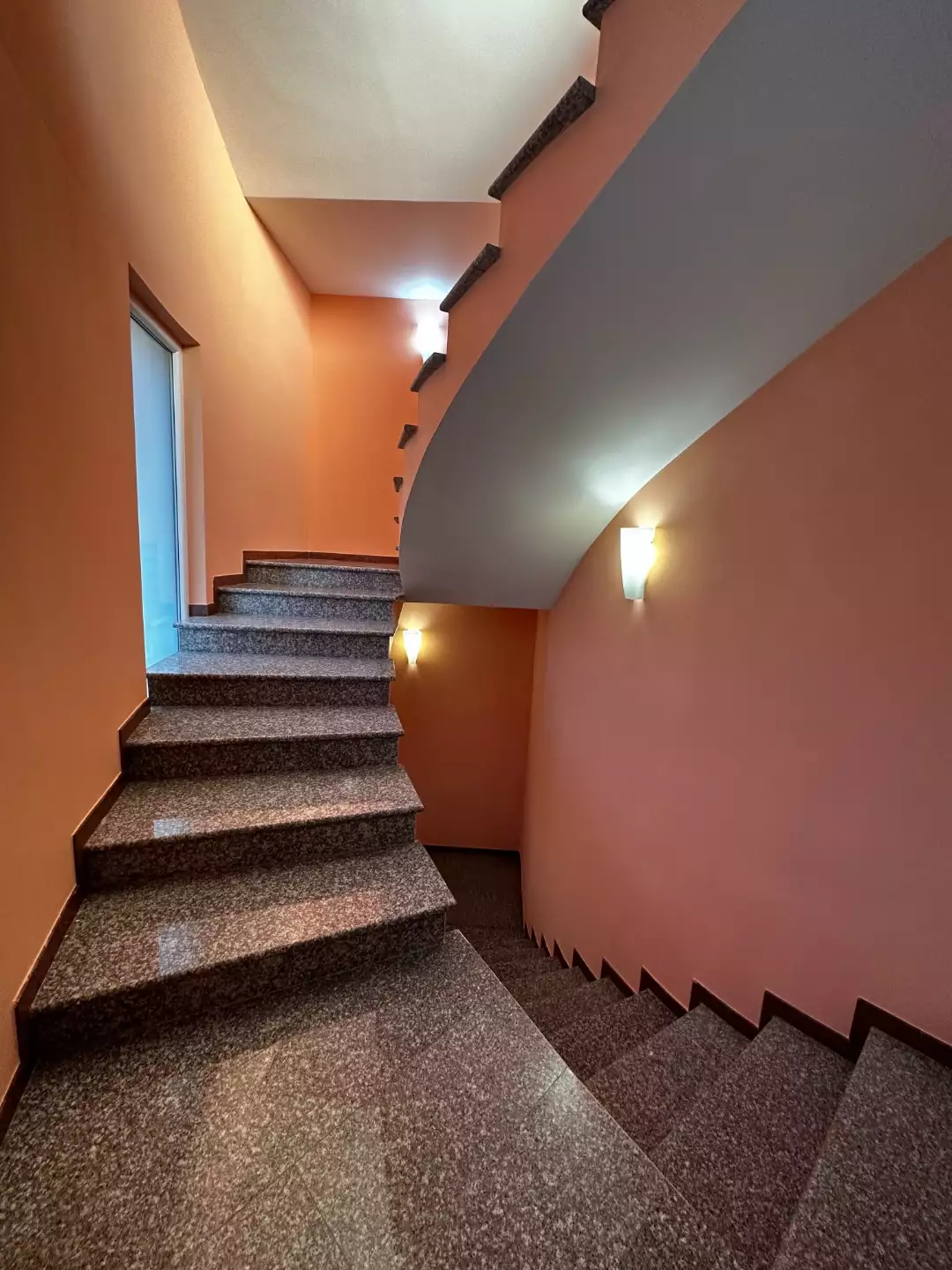 Villa 859m² in Montenegro, Dobra Voda. Priced at 750000€ rent photo-37