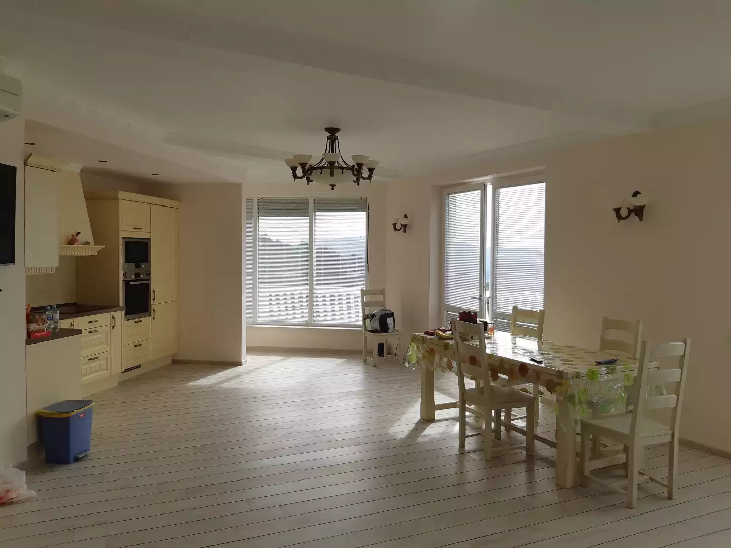 Villa 859m² in Montenegro, Dobra Voda. Priced at 750000€ rent photo-43
