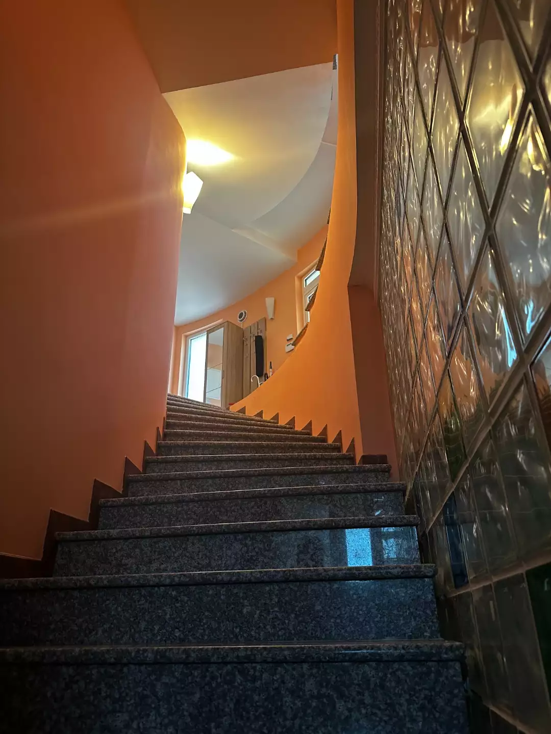 Villa 859m² in Montenegro, Dobra Voda. Priced at 750000€ rent photo-51