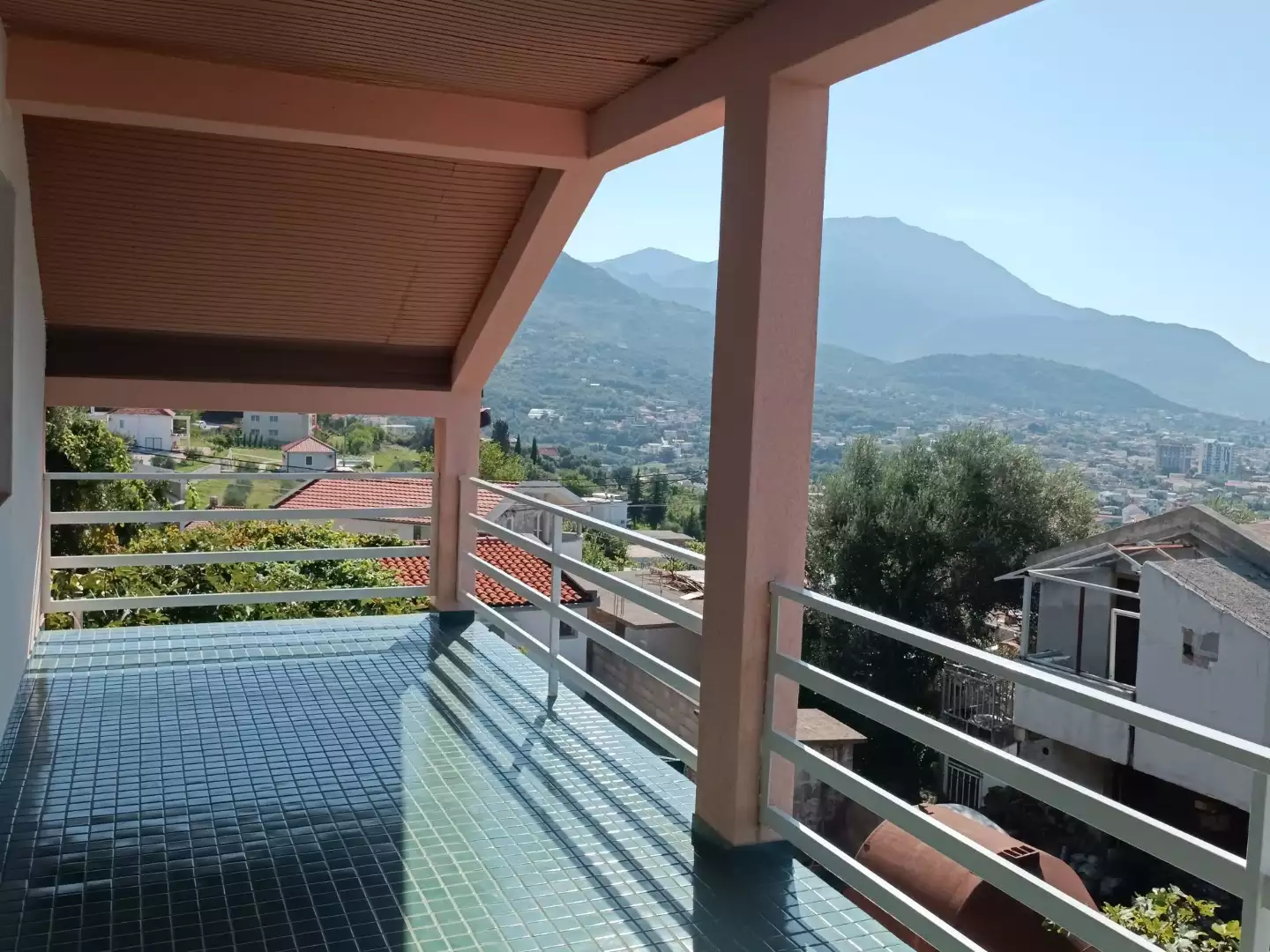 House 97m² in Montenegro, Bar. Priced at 175000€ rent photo-25