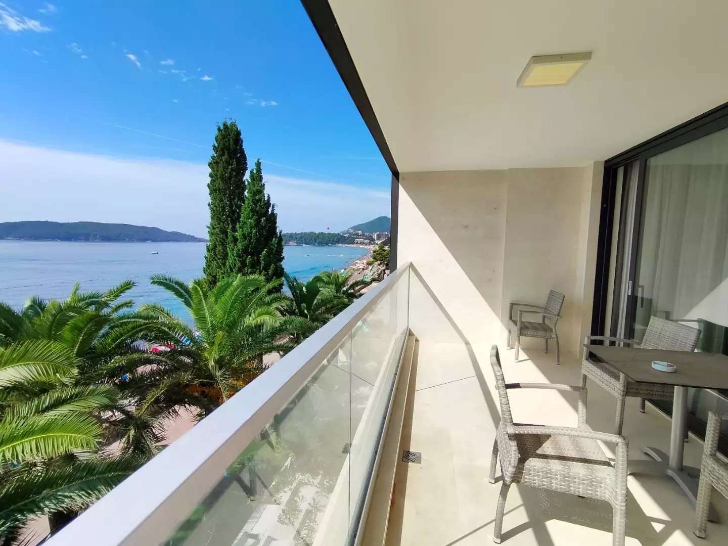 Flat 107m² in Montenegro, Becici. Priced at 548100€ rent photo-17