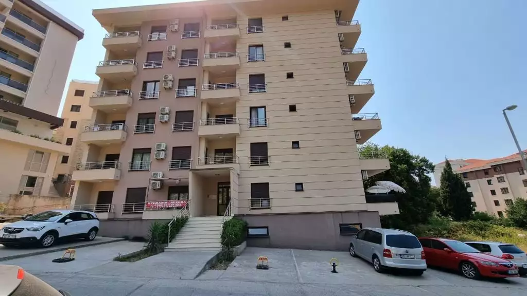 Flat 41m² in Montenegro, Becici. Priced at 136500€ rent photo-1
