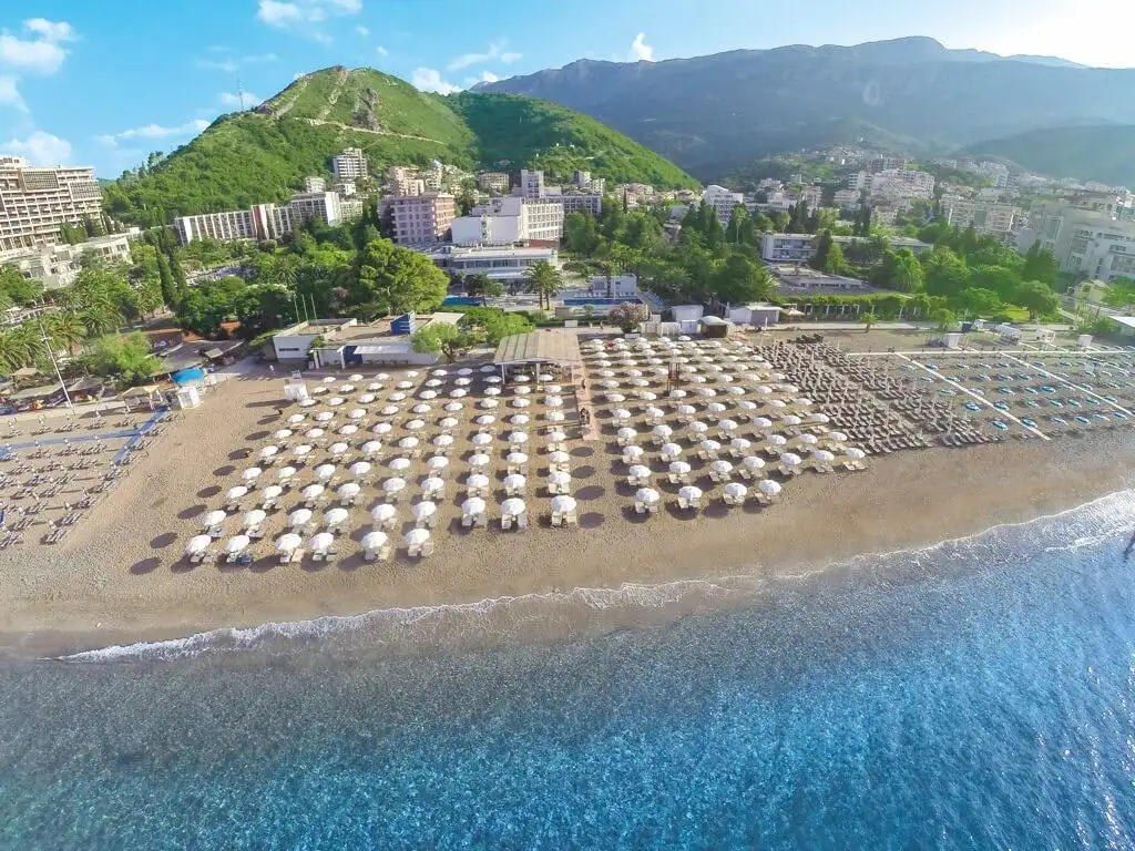 Flat 41m² in Montenegro, Becici. Priced at 160000€ rent photo-13