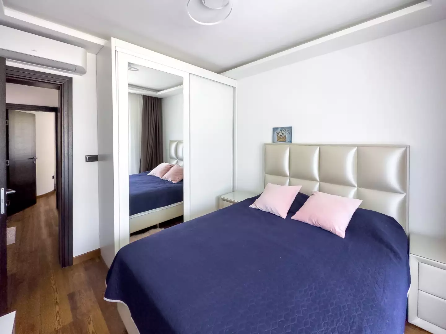 Flat 300m² in Montenegro, Becici. Priced at 830000€ rent photo-7