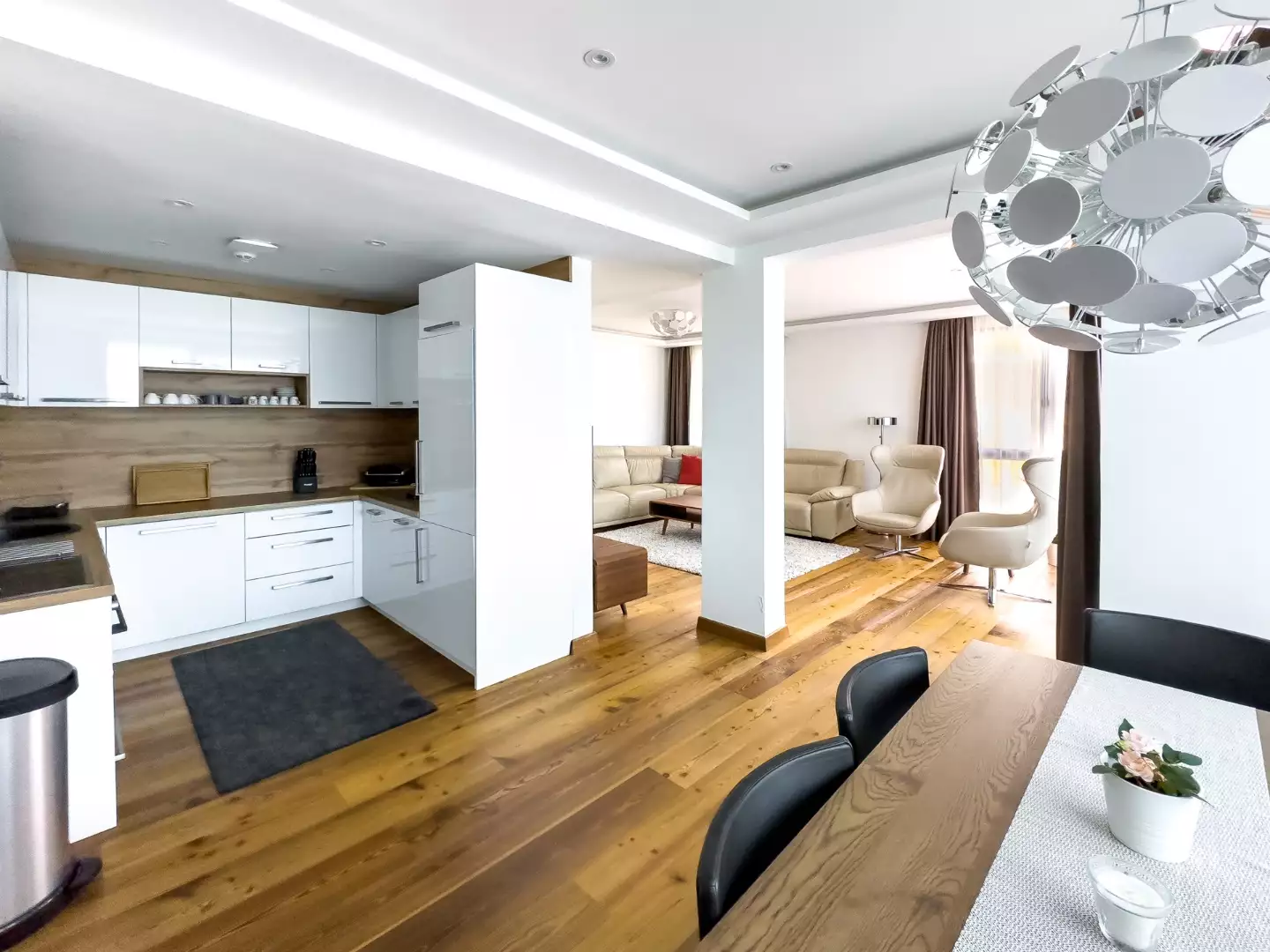 Flat 300m² in Montenegro, Becici. Priced at 830000€ rent photo-26