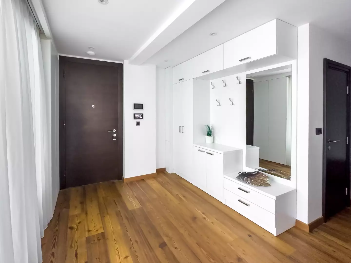 Flat 300m² in Montenegro, Becici. Priced at 830000€ rent photo-31
