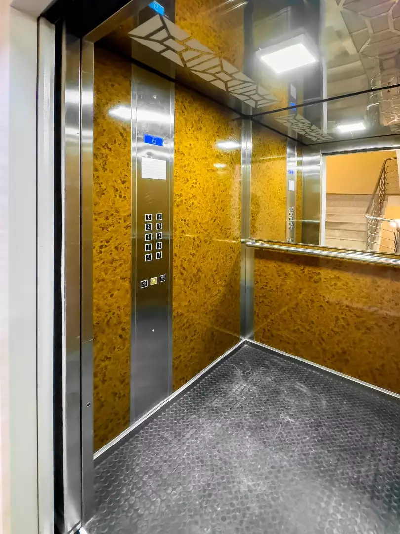 Flat 300m² in Montenegro, Becici. Priced at 830000€ rent photo-36