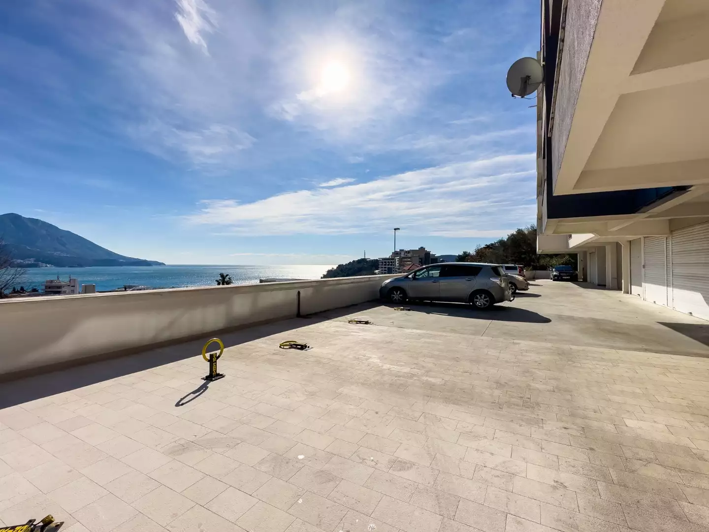Flat 300m² in Montenegro, Becici. Priced at 830000€ rent photo-40