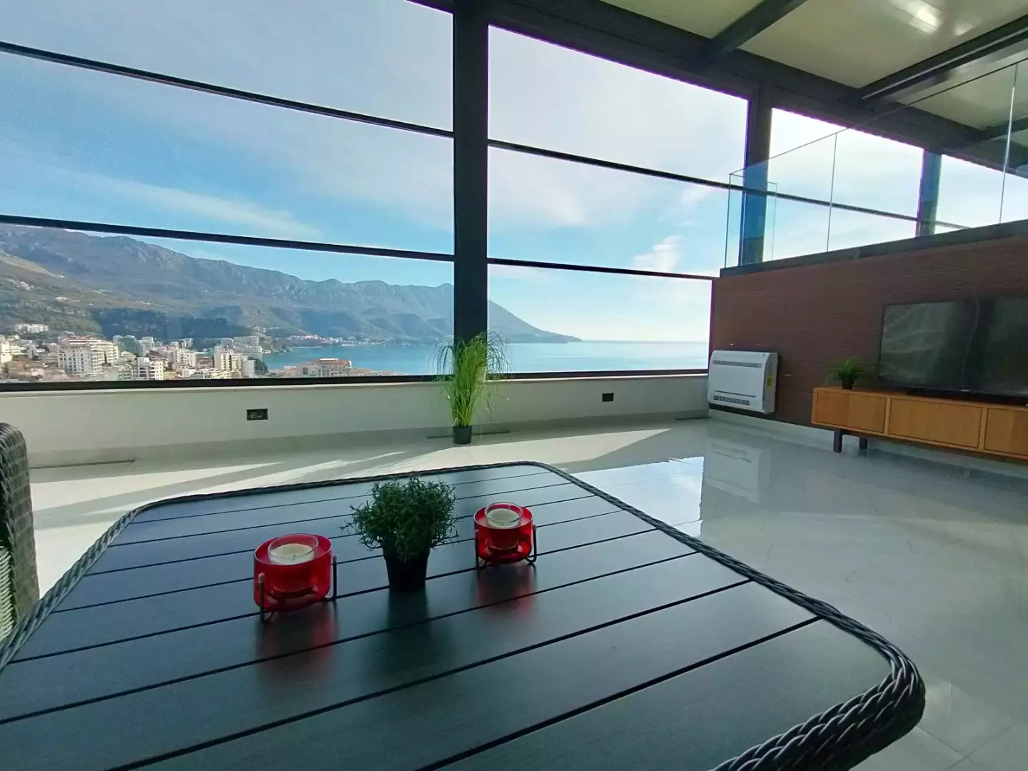 Flat 300m² in Montenegro, Becici. Priced at 830000€ rent photo-42