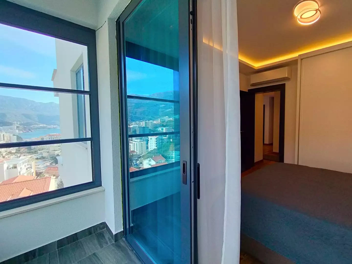 Flat 300m² in Montenegro, Becici. Priced at 830000€ rent photo-77
