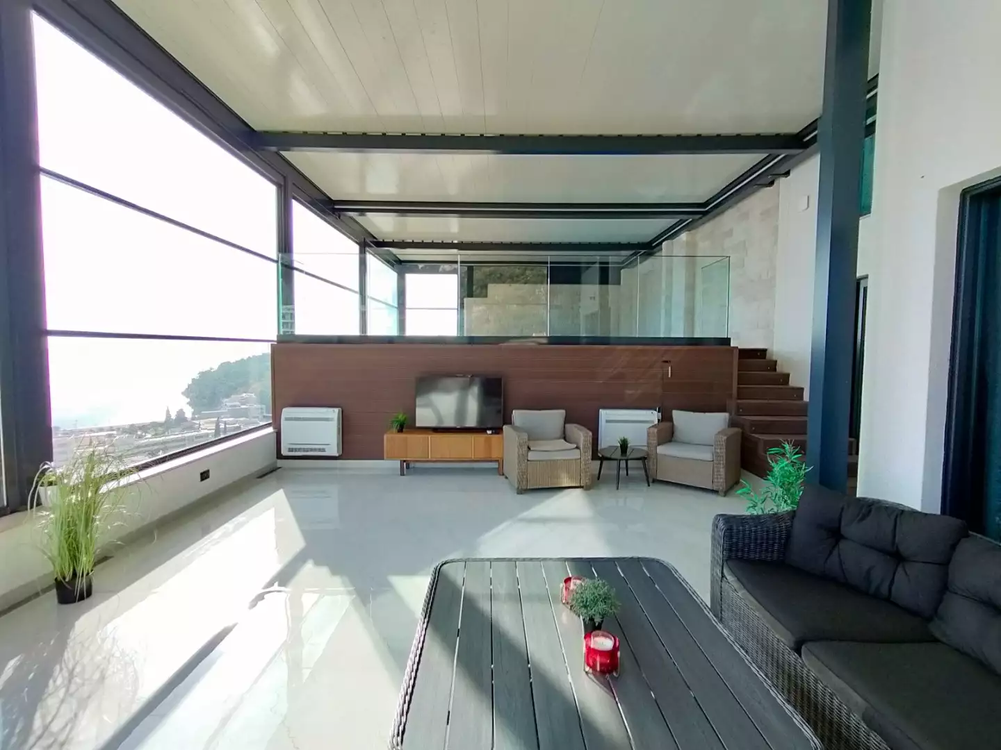 Flat 300m² in Montenegro, Becici. Priced at 830000€ rent photo-100