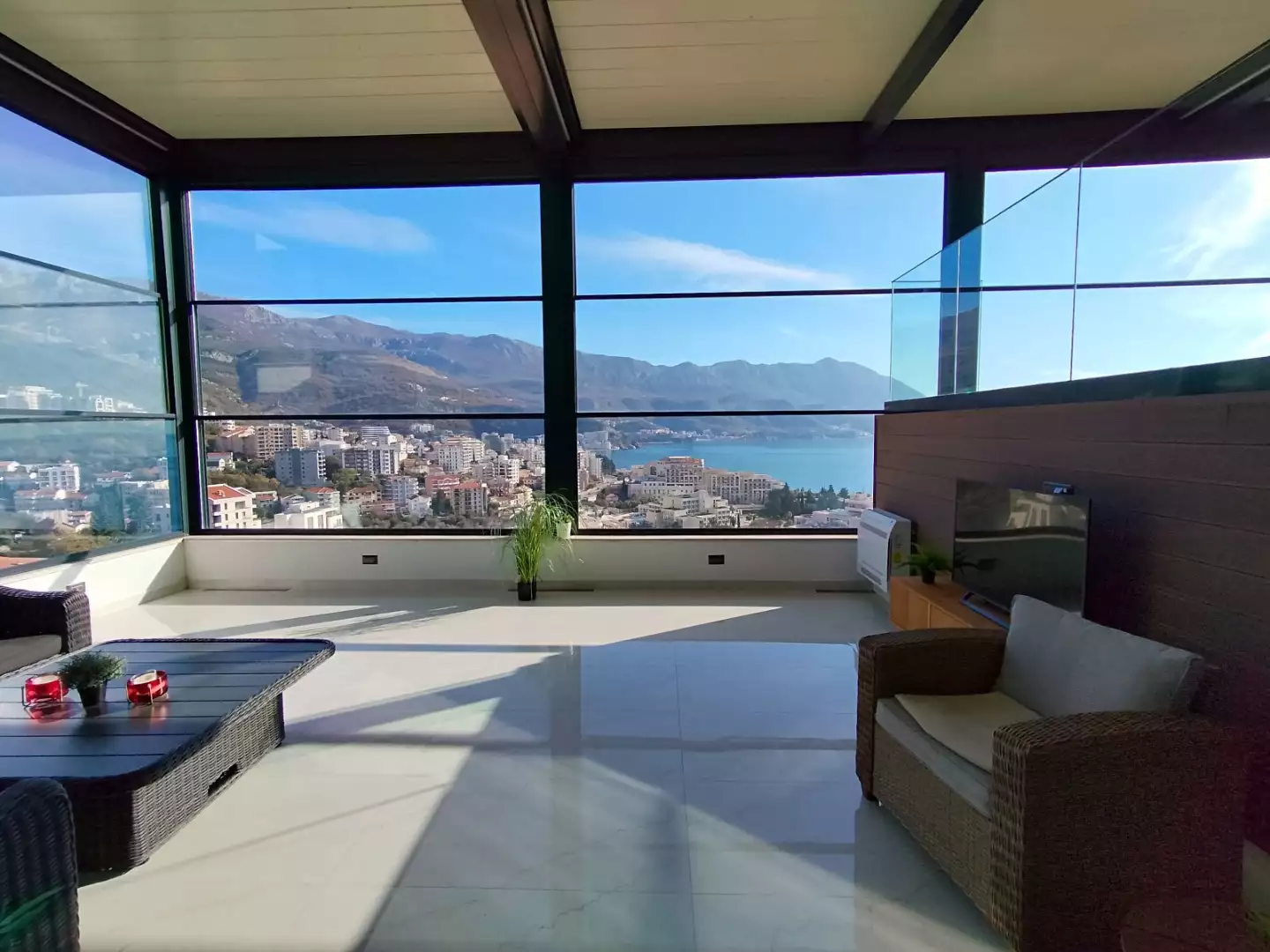 Flat 300m² in Montenegro, Becici. Priced at 830000€ rent photo-105
