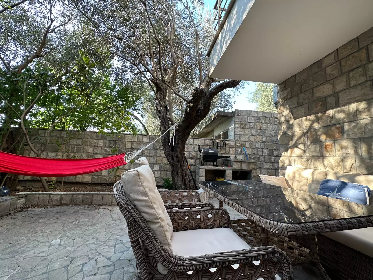 Flat 46m² in Montenegro, Sveti Stefan. Priced at 135000€ rent photo-4