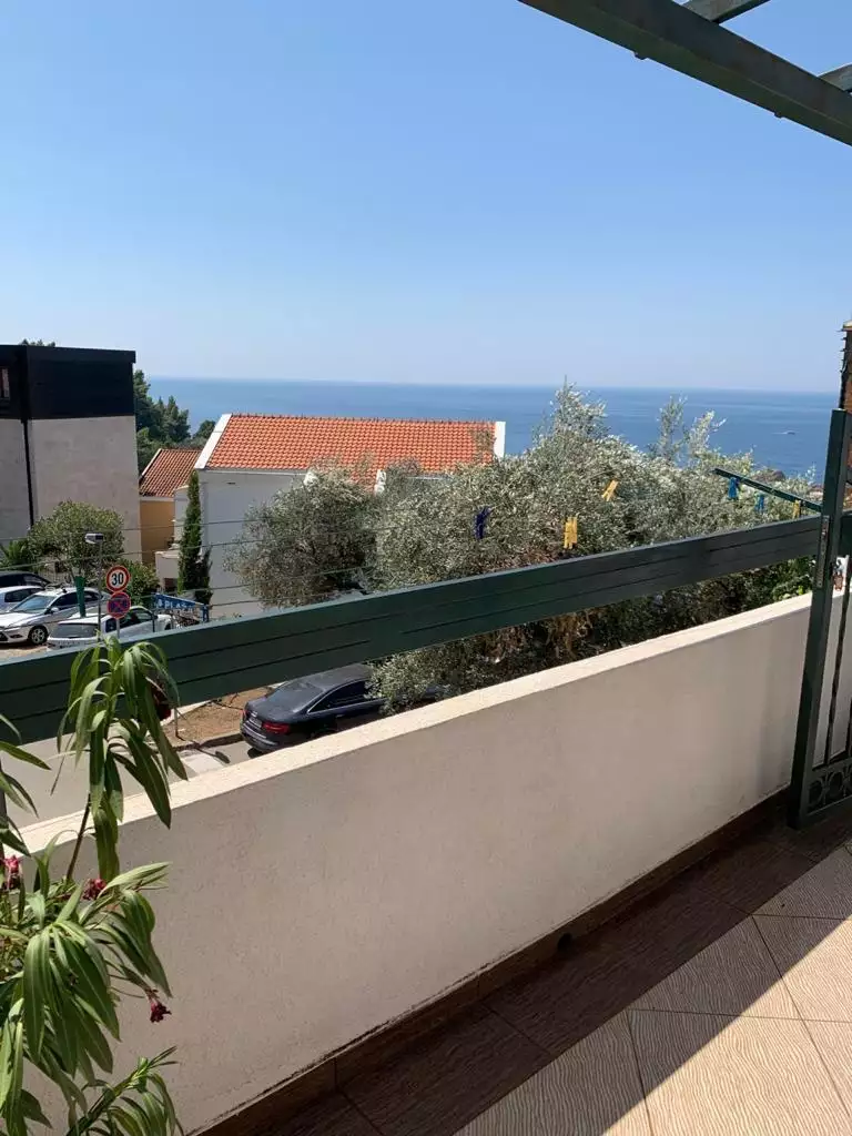 Flat 50m² in Montenegro, Sveti Stefan. Priced at 150000€ rent photo-14