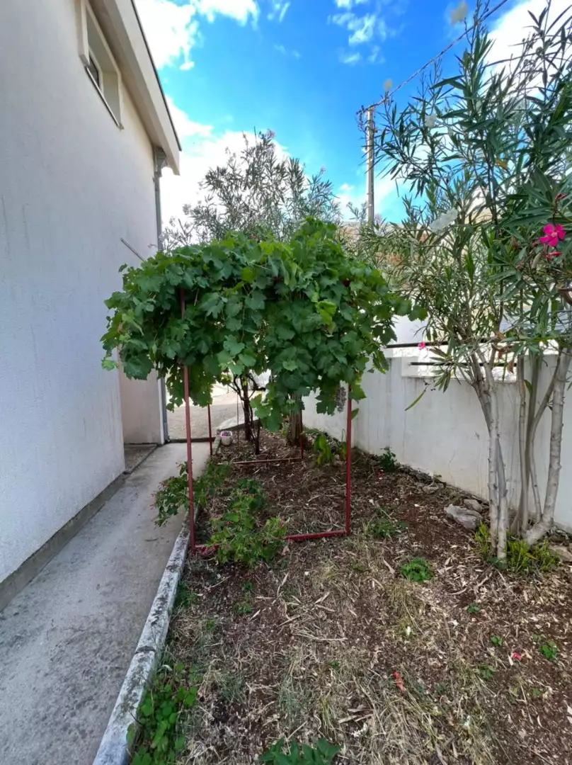 House 219m² in Montenegro, Dobra Voda. Priced at 192600€ rent photo-12