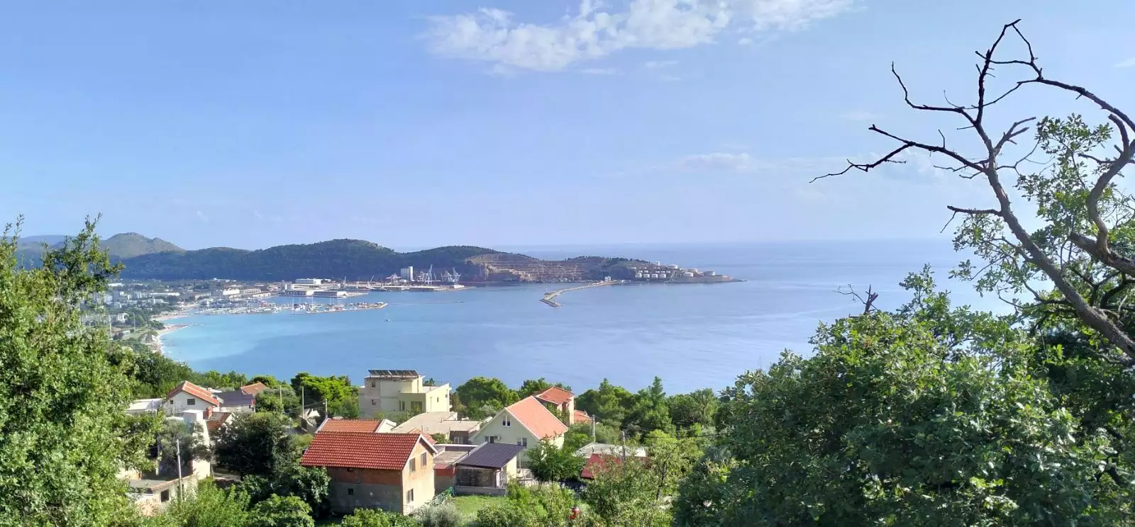 House 101m² in Montenegro, Bar. Priced at 170000€ rent photo-3