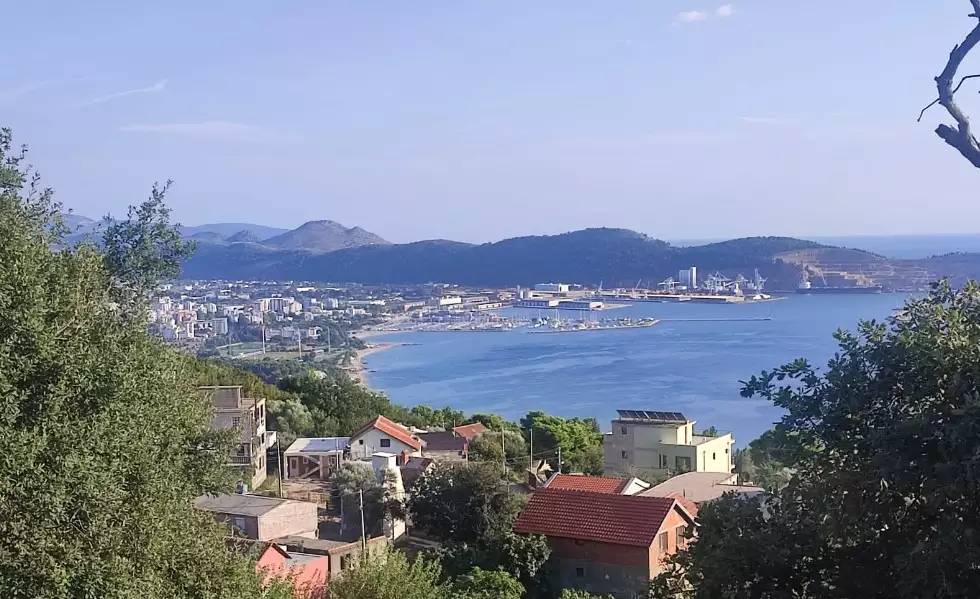 House 101m² in Montenegro, Bar. Priced at 170000€ rent photo-24