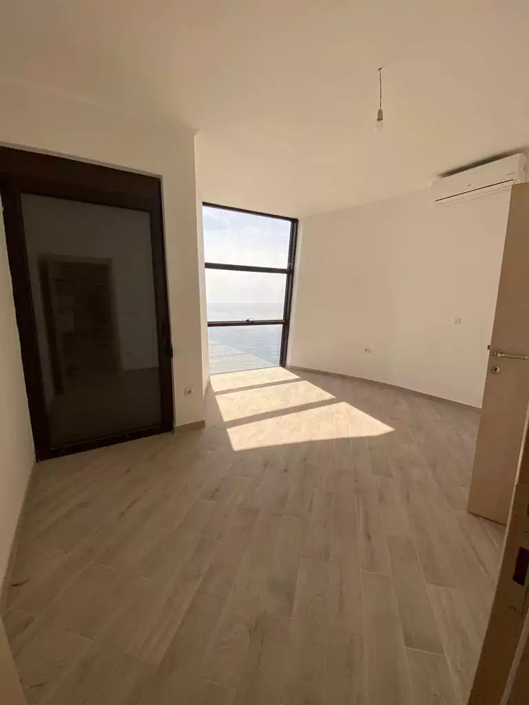 Flat 227m² in Montenegro, Dobra Voda. Priced at 550000€ rent photo-13