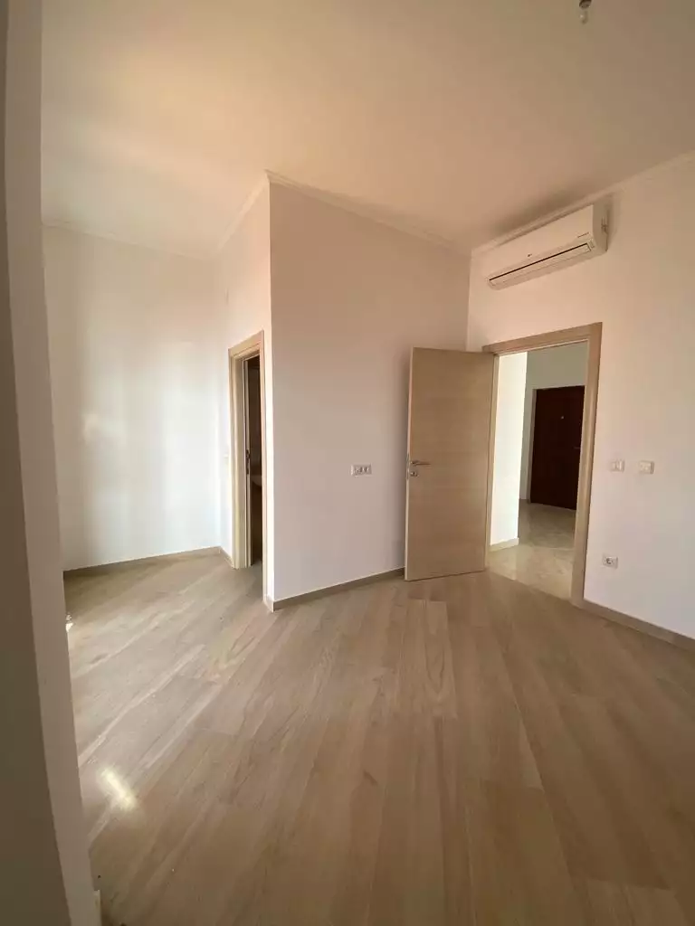 Flat 227m² in Montenegro, Dobra Voda. Priced at 550000€ rent photo-19