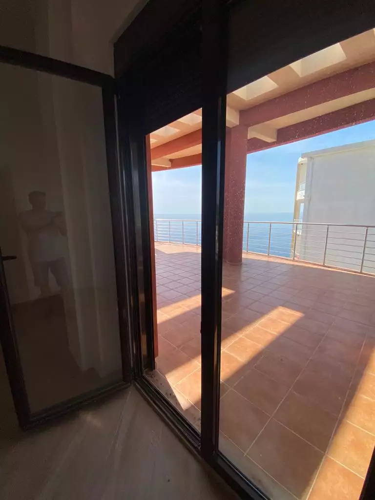 Flat 227m² in Montenegro, Dobra Voda. Priced at 550000€ rent photo-21