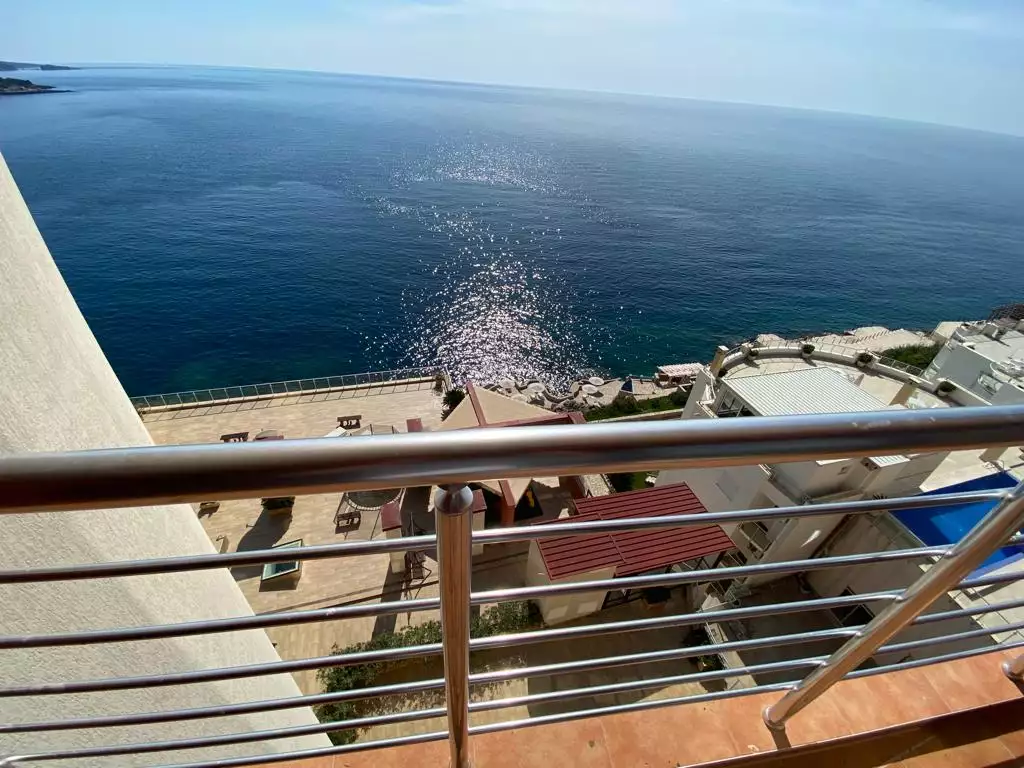Flat 227m² in Montenegro, Dobra Voda. Priced at 550000€ rent photo-24