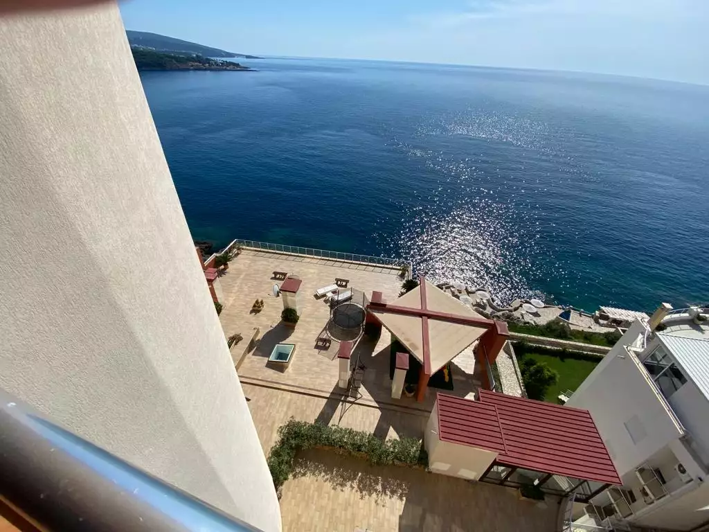 Flat 227m² in Montenegro, Dobra Voda. Priced at 550000€ rent photo-25