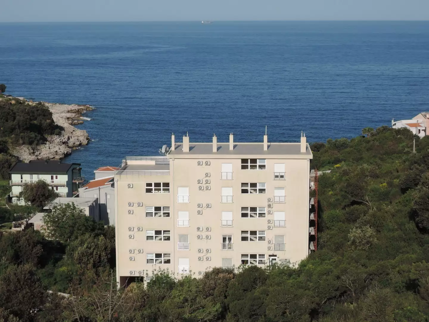 Flat 65m² in Montenegro, Utjeha. Priced at 99000€ rent photo-9