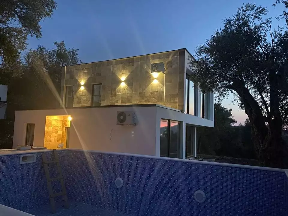 Villa 170m² in Montenegro, Bar. Priced at 330000€ rent photo-5