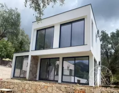 Buy in Montenegro for 330000€