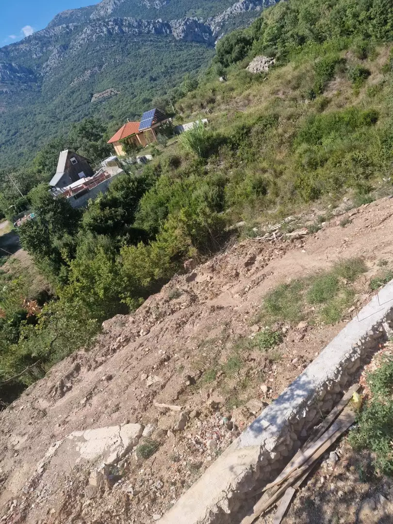Land 250m² in Montenegro, Bar. Priced at 23000€ rent photo-3
