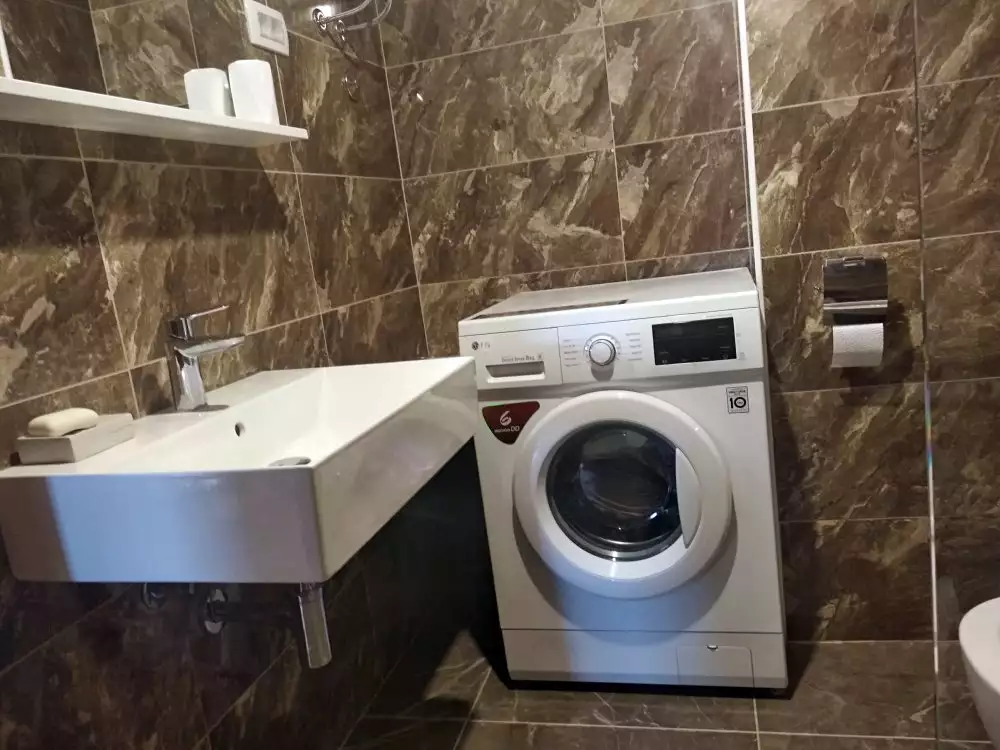 Flat 85m² in Montenegro, Budva. Priced at 243000€ rent photo-13