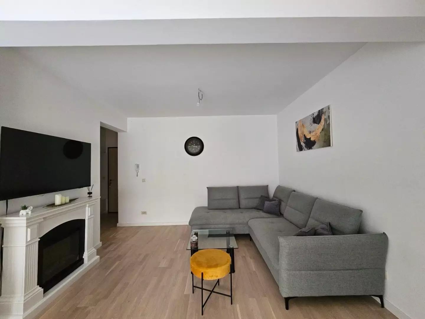 Flat 58m² in Montenegro, Budva. Priced at 210000€ rent photo-11