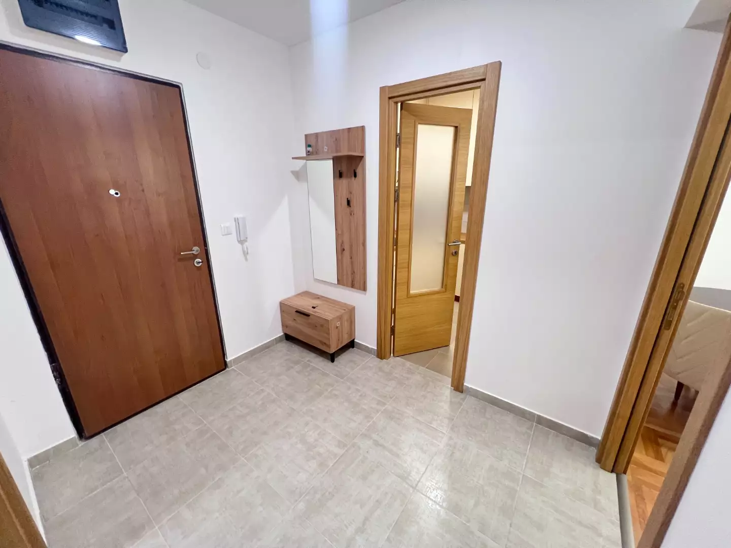 Flat 73m² in Montenegro, Budva. Priced at 169900€ rent photo-3